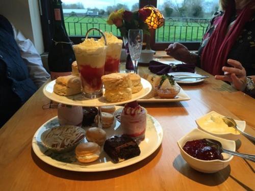 Double-gate Bed & Breakfast 4*