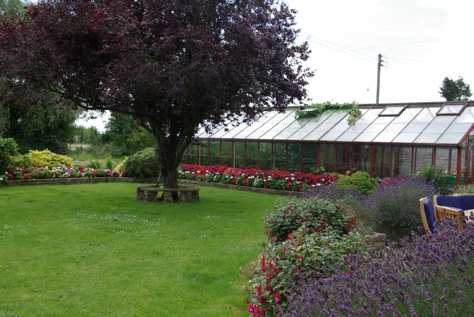 Double-gate Bed & Breakfast 4*